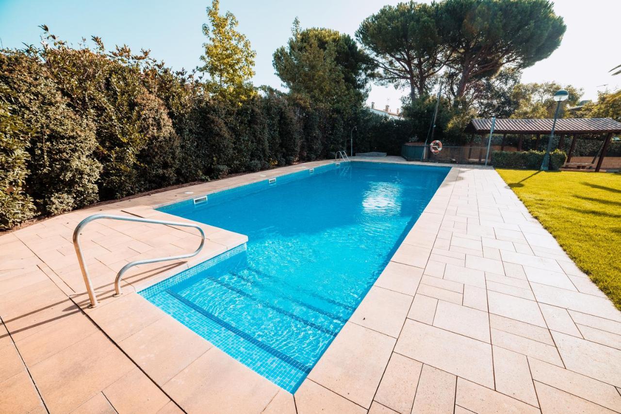 Apartament Per Parelles Reformat Amb Piscina Calella De Palafrugell Eksteriør bilde